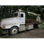 1986 Kenworth Crane Truck T600A VIN 1XKAA57X7GS335048, 9000# Autocrane.