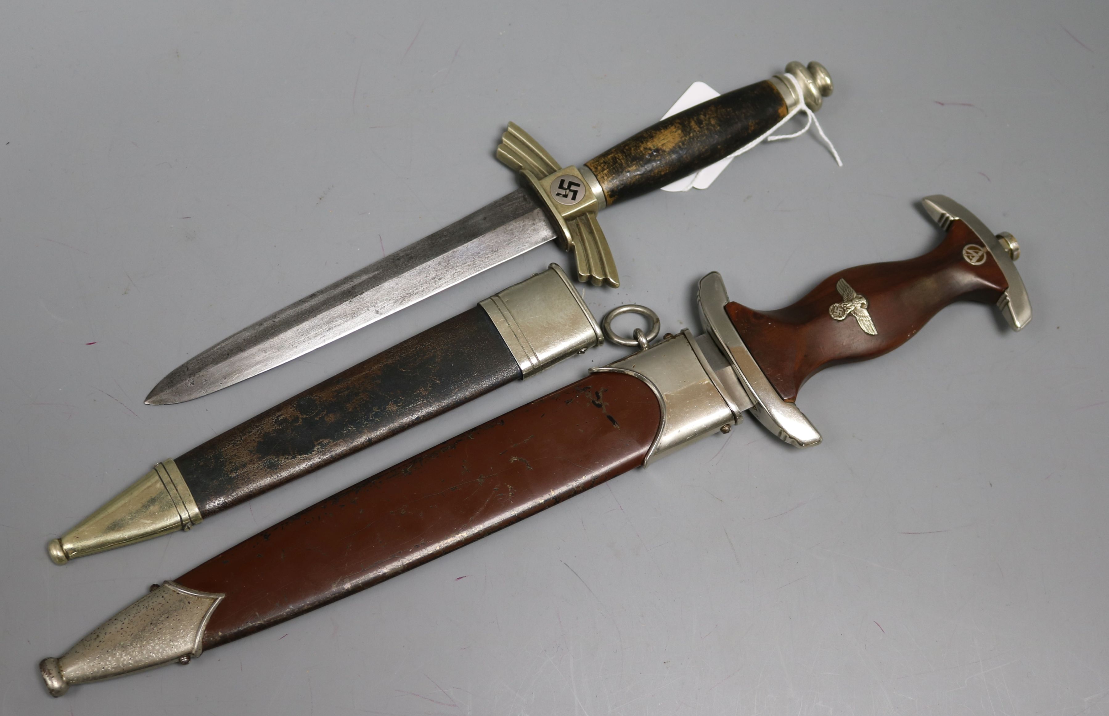 two-world-war-ii-german-daggers