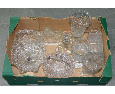 MISCELLANEOUS ITEMS OF PRESS MOULDED GLASS, INCLUDING CELERY VASES, TAZZA, CANDLESTICK, COAL TRUNK, ETC (10) 