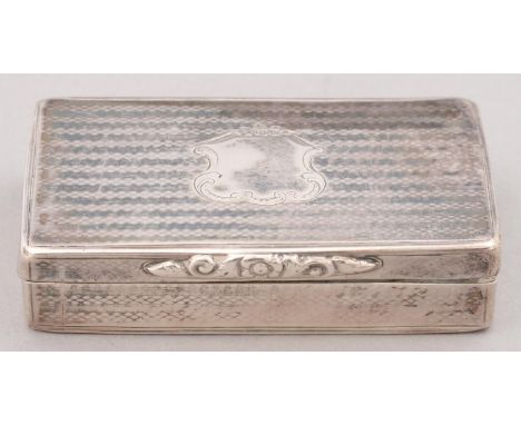 A VICTORIAN SILVER SNUFF BOX, ENGINE TURNED WITH FOLIATE CHASED THUMBPIECE, 40 X 70MM, BY CRONIN &amp; WHEELER, BIRMINGHAM 18