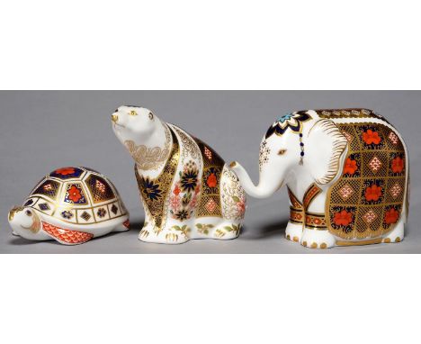 THREE ROYAL CROWN DERBY IMARI PAPERWEIGHTS, VARIOUS SIZES, PRINTED MARK, GILT BUTTON (ELEPHANT) OR SILVERED STOPPER (3) Good 