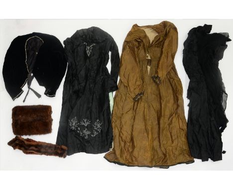 VINTAGE COSTUME.&nbsp; A SMALL COLLECTION, 20TH C, INCLUDING FURS Mostly in reasonably good condition