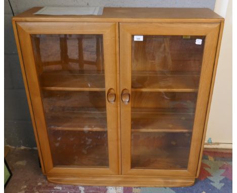 Blonde elm Ercol glazed bookcase - Approx size: W: 92cm D: 29cm H: 98cm 