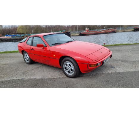 1986 Porsche 924S, 2,479cc. registration number C427 XSC. Chassis number WPOZZZ92ZGN401227. Engine number 43G05647. Porsche i