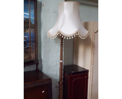 Standard lamp 