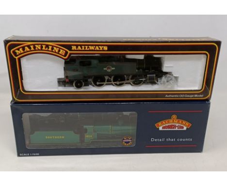 A Hornby OO gauge 0-6-0 locomotive, No R2063, a Bachmann OO gauge locomotive, No 32-155, a Mainline locomotive No 937086 and 