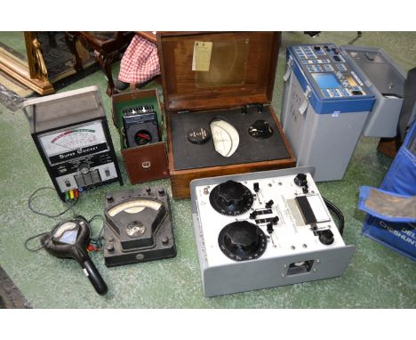 Electrical test equipment- a vintage Bakelite Weston direct reading ohmmeter model 1; a Davenset high rate discharge tester; 