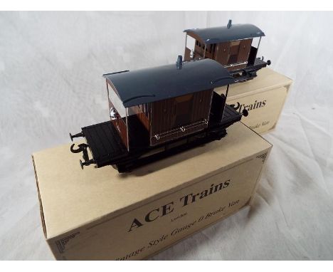 Model railways - Ace Trains, two O gauge tin-plate vintage style brake vans with lighting, mint in boxes - Est £40 - £60