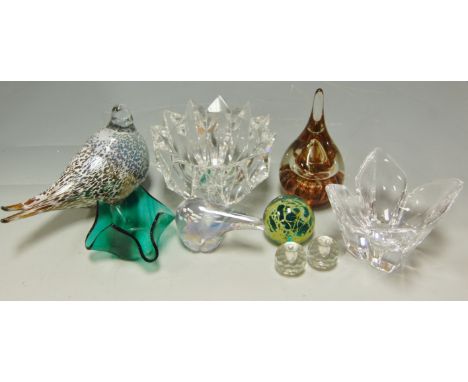 A small collection of glassware to include; Mdina paperweight, Orrefors clear glass vase etc 