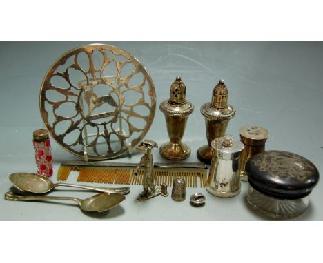 Assorted silver and white metal wares to include; coaster, comb, cruets etc 