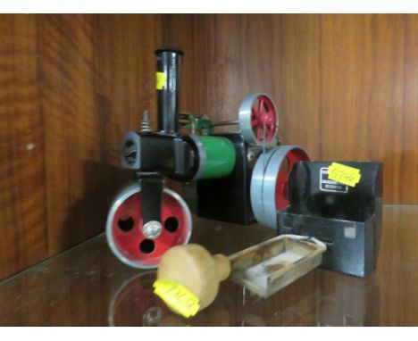 A MAMOD SR1A STEAM ROLLER 