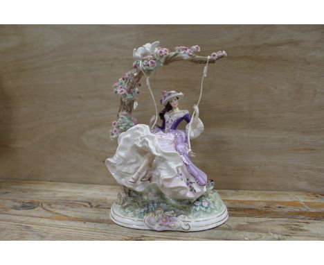 A ROYAL WORCESTER LIMITED EDITION FIGURINE 'SUMMERS DREAM' NUMBER 163 / 4950 FOR COMPTON AND WOODHOUSE