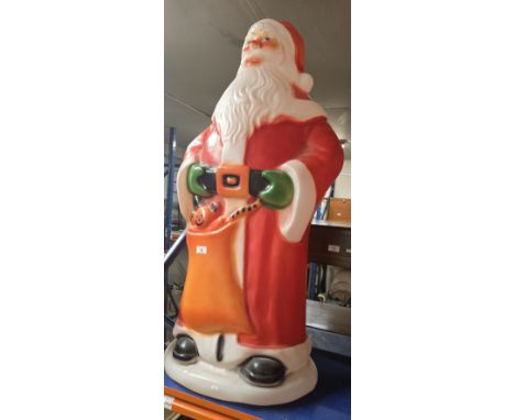 LIGHT UP SANTA CLAUS DISPLAY      