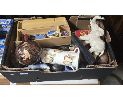 BOX CONTAINING VARIOUS ORNAMENTS INCLUDING ELEPHANT ORNAMENT VASE, MINERS LAMP, VARIOUS GLOBE BOOKENDS, WEDGEWOOD DISH, OSTRI