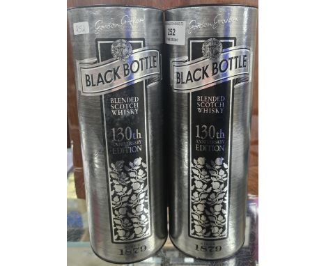 2 BOTTLES OF GORDON GRAHAM BLACK BOTTLE BLENDED SCOTCH WHISKY      
