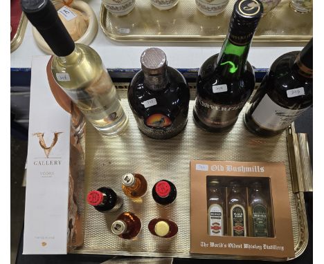 COPPERFIELDS BRITISH SHERRY CREAM, CANADIAN CLUB 1858 WHISKY, THE FAMOUS GROUSE LIQUEUR, V GALLERY VODKA &amp; 8 VARIOUS MINI