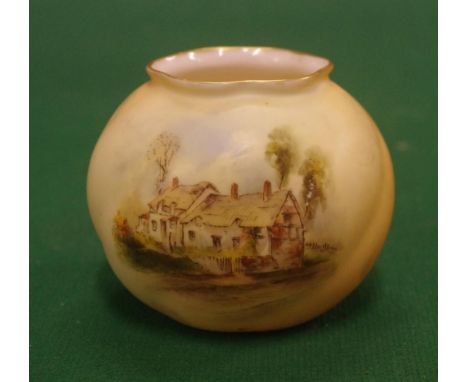 Royal Worcester blush ivory vase Ann Hathaways Cottage, 6.5cm high approx.