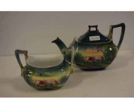 Royal Bayreuth 'Cattle' tea pot and sugar bowl teapot 10.5cm high