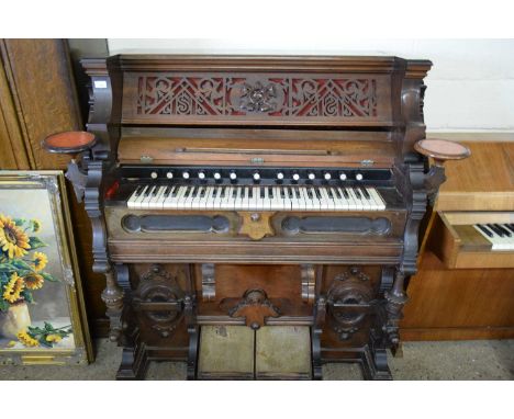 SMITH AMERICAN ORGAN COMPANY, BOSTON, USA, LATE 19TH CENTURY ORGAN IN ARCHITECTURAL CASE, 116CM WIDE