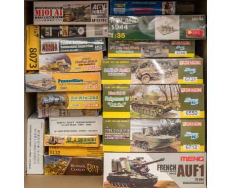 Dragon, Meng, Trumpeter and others, assorted 1/35 and  1/72nd scale model armored fighting vehicles: including tanks. artille