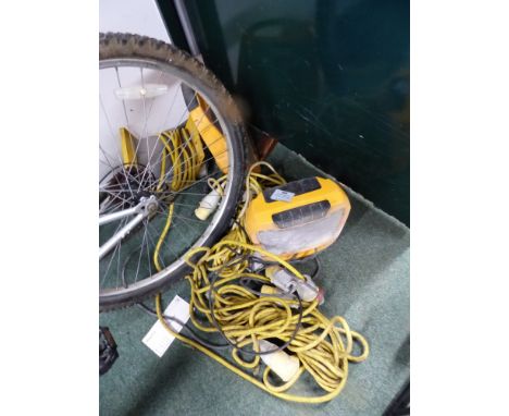 FLUORESCENT LIGHTING, EXTENSION CABLE AND A FOUR WAY SPLITTER BOX.