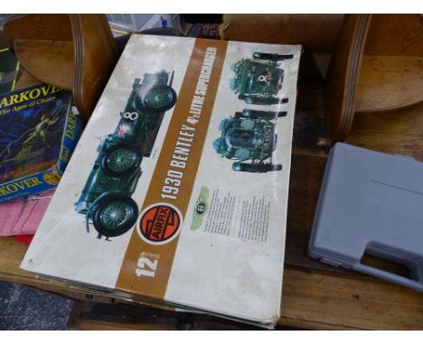 AN AIRFIX MODEL BENTLEY, VARIOUS TOOLS ETC. 