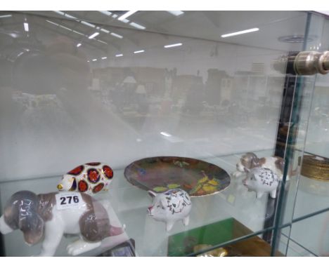 TWO LLADRO SAD PUPPY FIGURES, A DERBY PIG PAPER WEIGHT, TWO FURTHER PIG ORNAMENTS, A TRINKET BOX AND A BUTTERFLY DECORATED PL