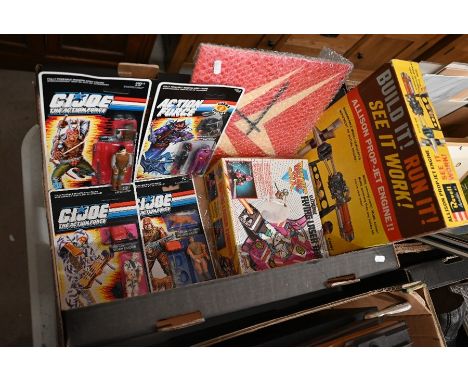 Four GI Joe action figures with accessories in original blister packs (unopened) 1988/89 to/w a boxed Bionic Six Electronic F
