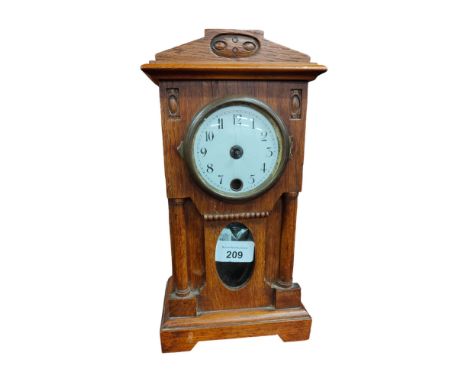 MANTEL CLOCK 