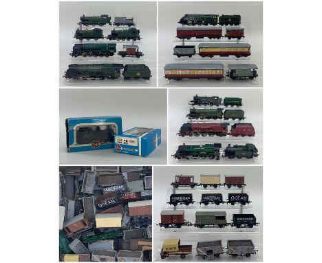 HORNBY RAILWAYS: COLLECTION OF UNBOXED LOCOMOTIVES, COACHES &amp; ROLLING STOCK to include, 'Duchess of Montrose', 'Silver Ki