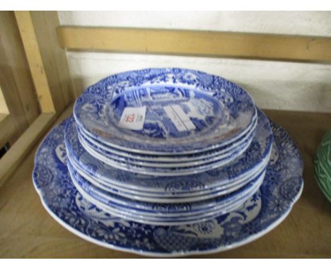 QUANTITY OF COPELAND SPODE ITALIAN PATTERN PLATES, SIDE PLATES AND A DINNER PLATE