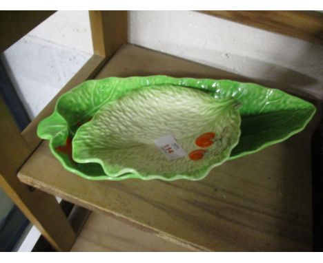 TWO ITEMS OF CARLTON WARE