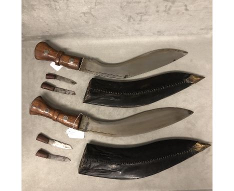 Sold at Auction: Authentic Gurka Kukri Knife Set