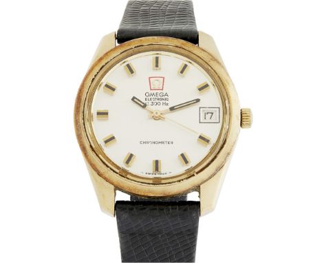 OMEGA - A gentleman's 9ct gold cased wrist watch  Electronic 300Hz, Chronometer, silvered dial, sweep second hand, baton indi