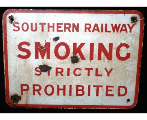 SOUTHERN RAILWAY: A VINTAGE ENAMEL SIGN, 'SOUTHERN RAILWAY SMOKING STRICTLY PROHIBITED' 12" high x 16.5" wide Condition:  in 