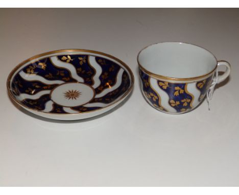 A New Hall teacup and saucer – pattern 835 (2)
