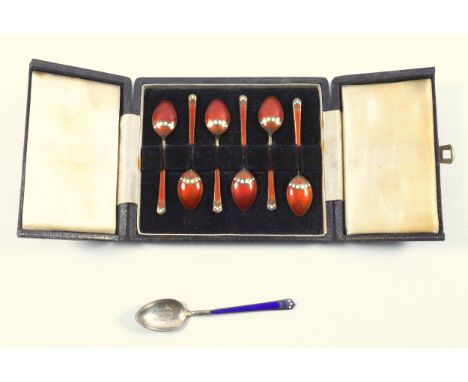 Set of 6 silver gilt and red enamel demi-tasse coffee spoons, by T &amp; S, Birmingham 1956, cased, and a similar blue Scandi