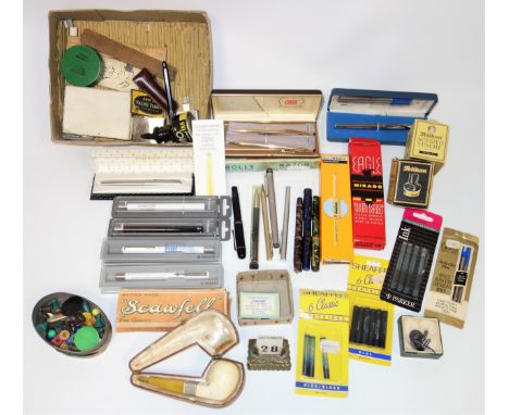 Collection of pens including a Conway Stuart 75 fountain pen with a 14ct gold nib, Conway Stuart 388 pen with a 14ct gold nib