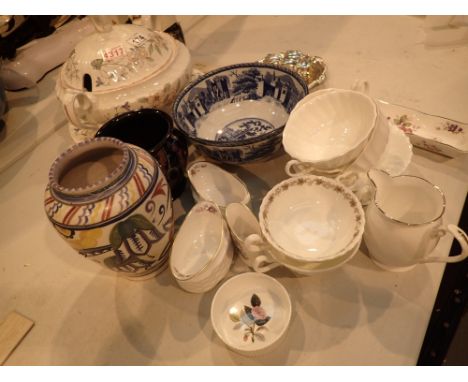 Mixed china including Royal Doulton Poole Royal Worcester etc