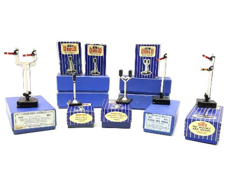 Hornby Dublo - twelve electric semaphore signals comprising four ED1 Single Arm; two ED2 Double Arm; one ED3 Junction Signal 