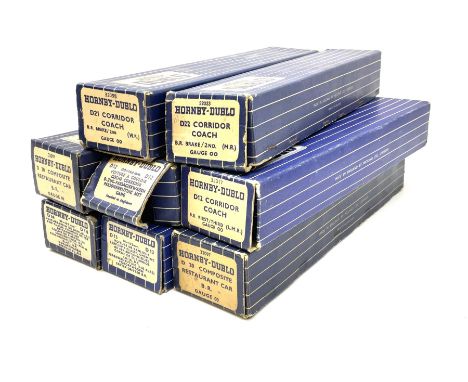 Hornby Dublo - eight coaches comprising two 32017 D12 Corridor Coaches B.R. First/Third (L.M.R.); 32090 D13 Suburban Coach Fi