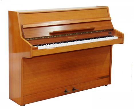 A BARRATT & ROBINSON LIGHT MAHOGANY UPRIGHT PIANO, CIRCA 1970