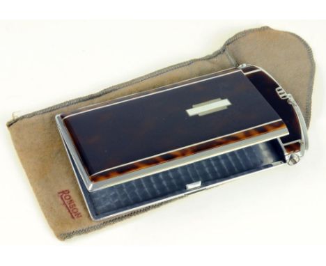 A RONSON CHROMIUM PLATED AND FAUX TORTOISESHELL CIGARETTE CASE INCORPORATING A LIGHTER, MARKED WITH SEVERAL PATENT NUMBERS 