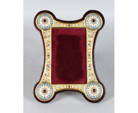 A GOOD RUSSIAN AND ENAMEL SHAPED UPRIGHT PHOTOGRAPH FRAME. 9ins high, 7ins wide.