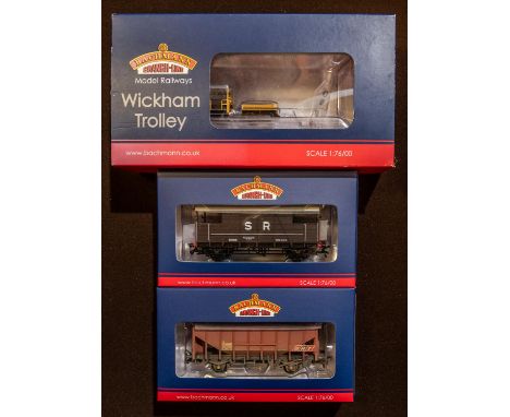 3x Bachmann Branch-Line Model Railways. Wickham Trolley Car BR Engineers (32-993). Plus an SE&amp;CR 'Dancehall' Brake Van, S