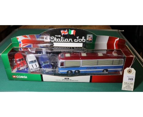 Corgi 36502 "The Italian Job" Three piece Mini set &amp; Blue and White Coach, Hard set to find. Box requires some minor clea