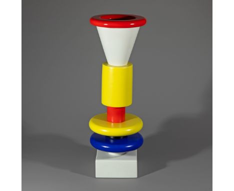 Ettore Sottsass, Vase Modell Vaso per Fiori bzw. Tesvas IAlessi Tendentse, CrusinalloEntwurf 1984/85. Ausführung Alessi Tende