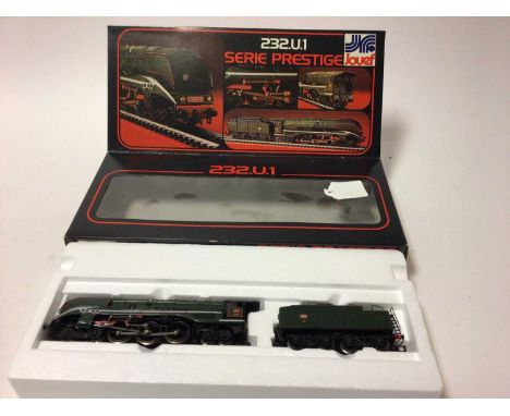 Jouef HO gauge locomotives including 4-6-4 SNCF green 232.U.1 tender locomotive, boxed 8249, SNCF green BB25531 electric loco