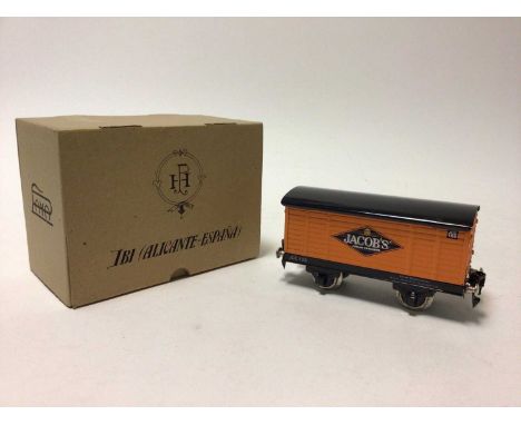 Three Paya Van models, W J Vintage rolling stock, plus 2 Parkside Dundas Wagon Kits (Constructed), all boxed (6)