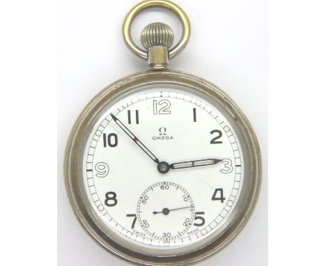 Omega; a mid 20th century military pocket watch with white enamel dial, marked with broad arrow, GSTD YO5079 verso, not worki